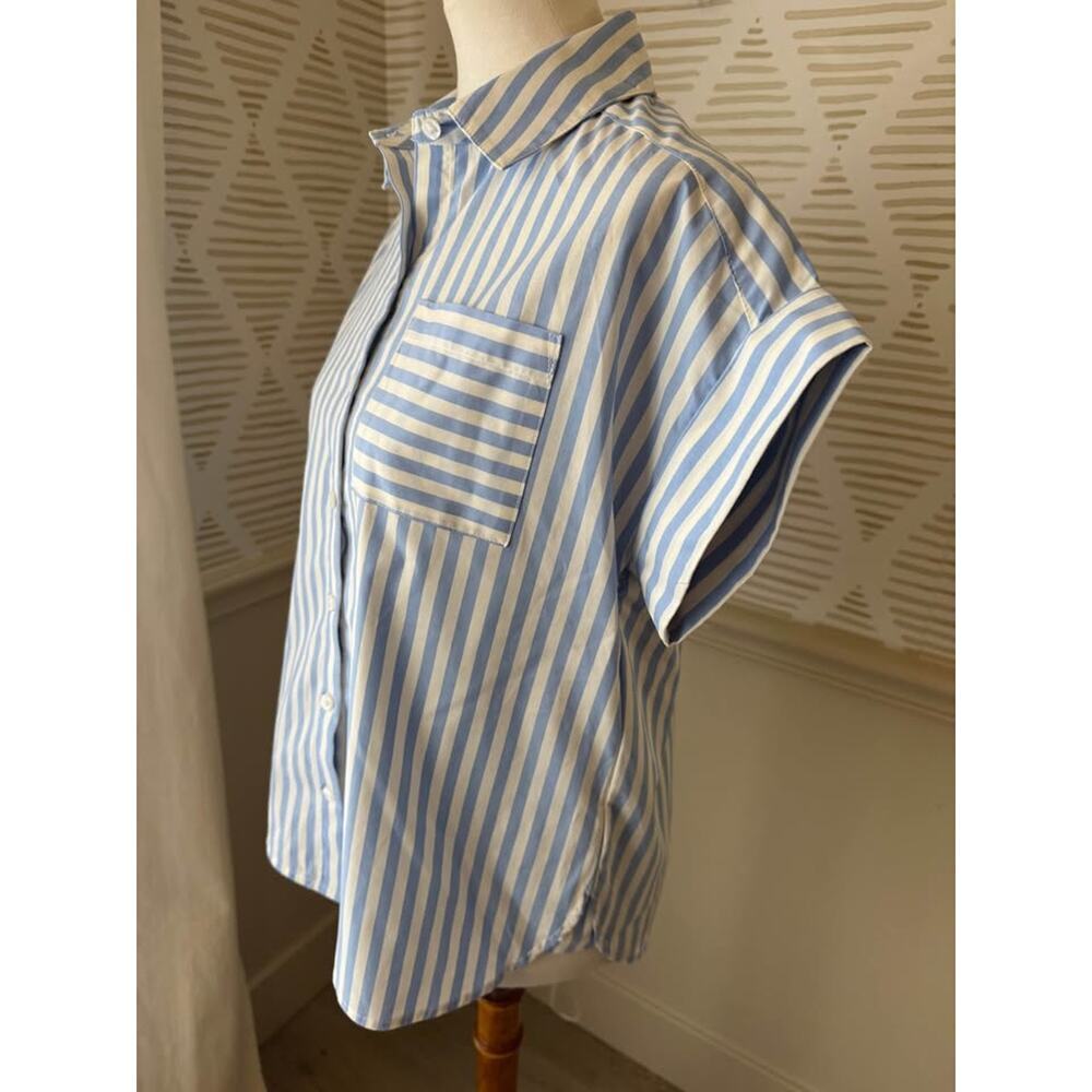 Casa Cabana Women’s XS Blue & White Stripe Short Sleeve Button Up Shirt - Picture 4 of 8